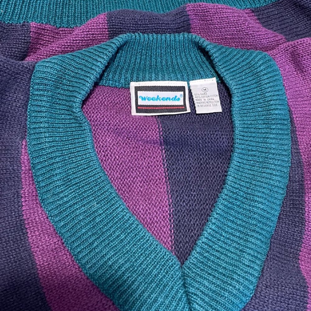 Vintage 90s Weekends V-Neck Sweater Teal Purple Size Medium - Picture 2 of 3